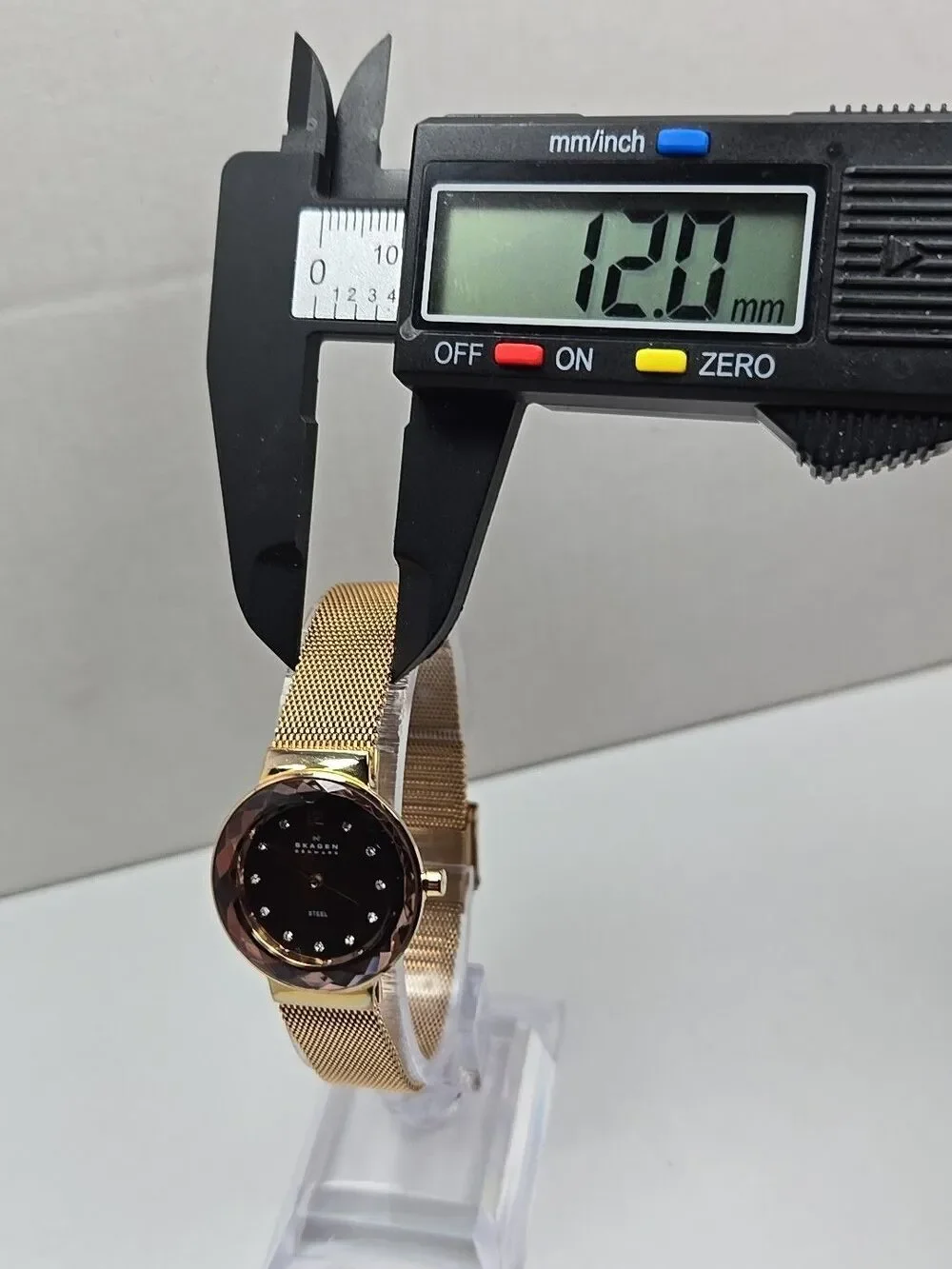 Skagen Leonora Faceted Crystal Rose Gold Mesh Watch Brown MOP New Battery